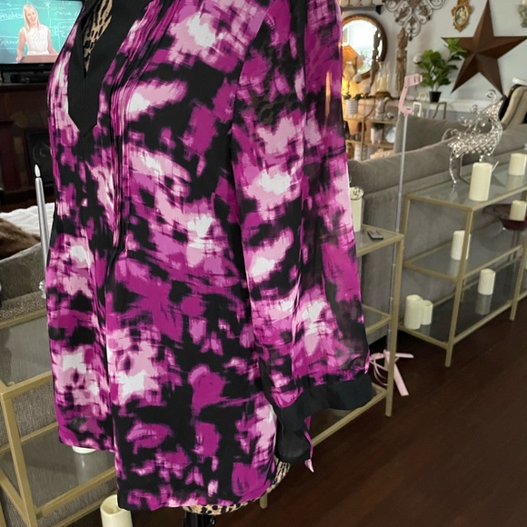 JM Collection Purple and Black Blouse - Picture 2 of 4